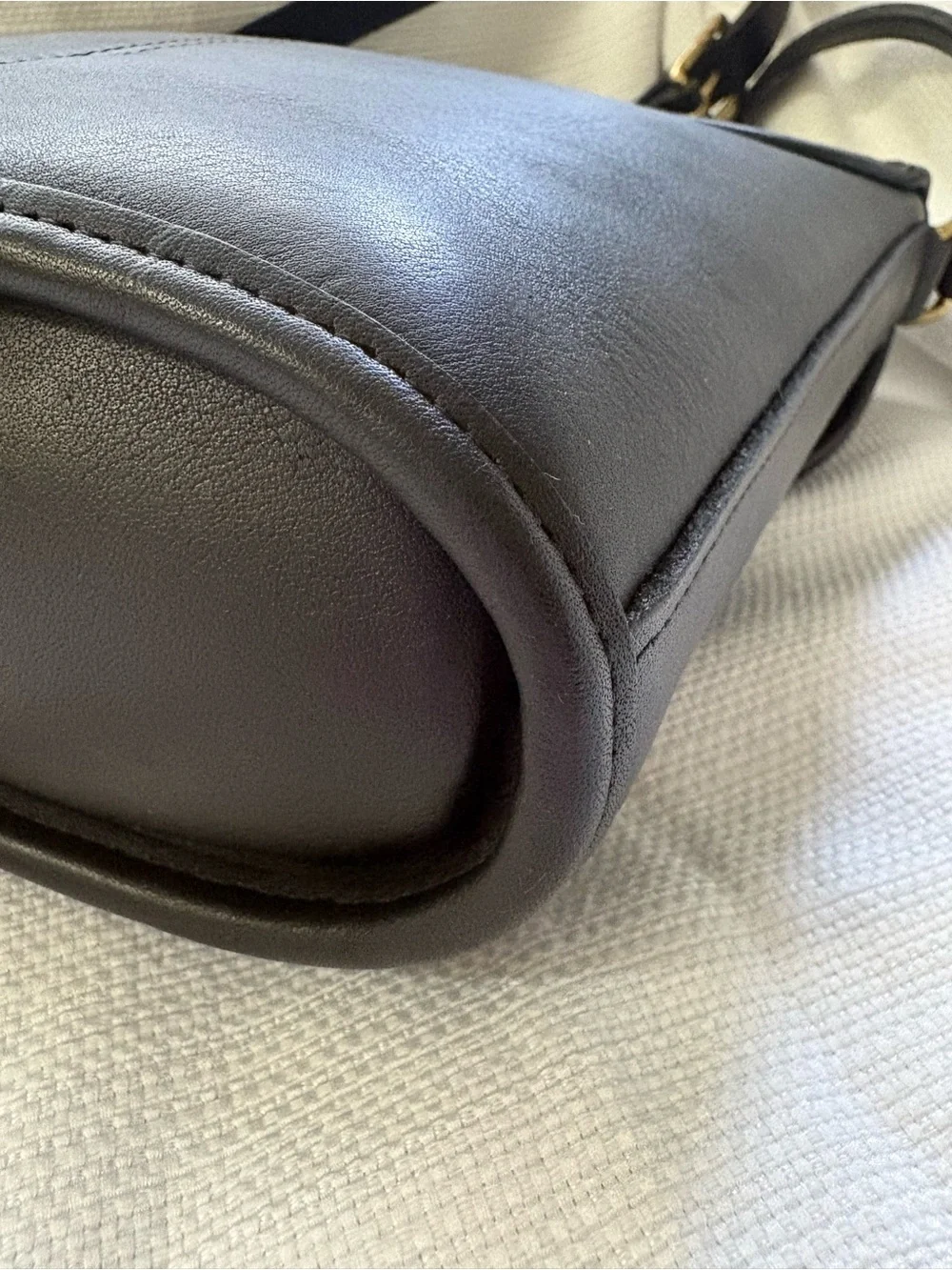 Vintage Coach Bradley USA Bucket Bag Style 9936